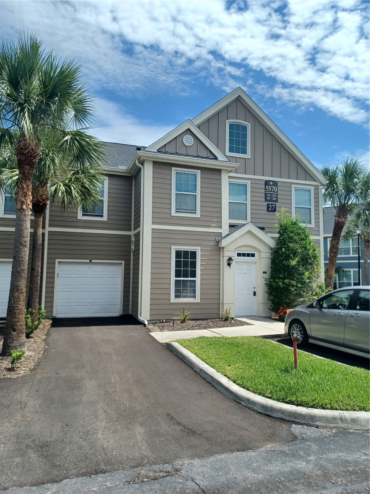 5570 ROSEHILL ROAD 102