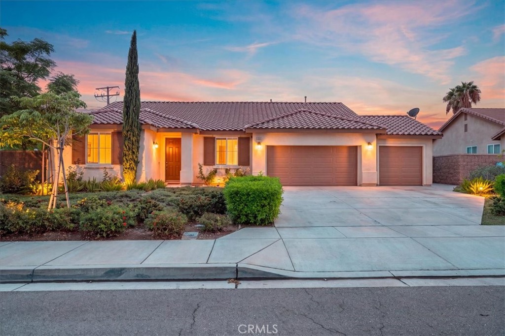 1305 Nicholas Court