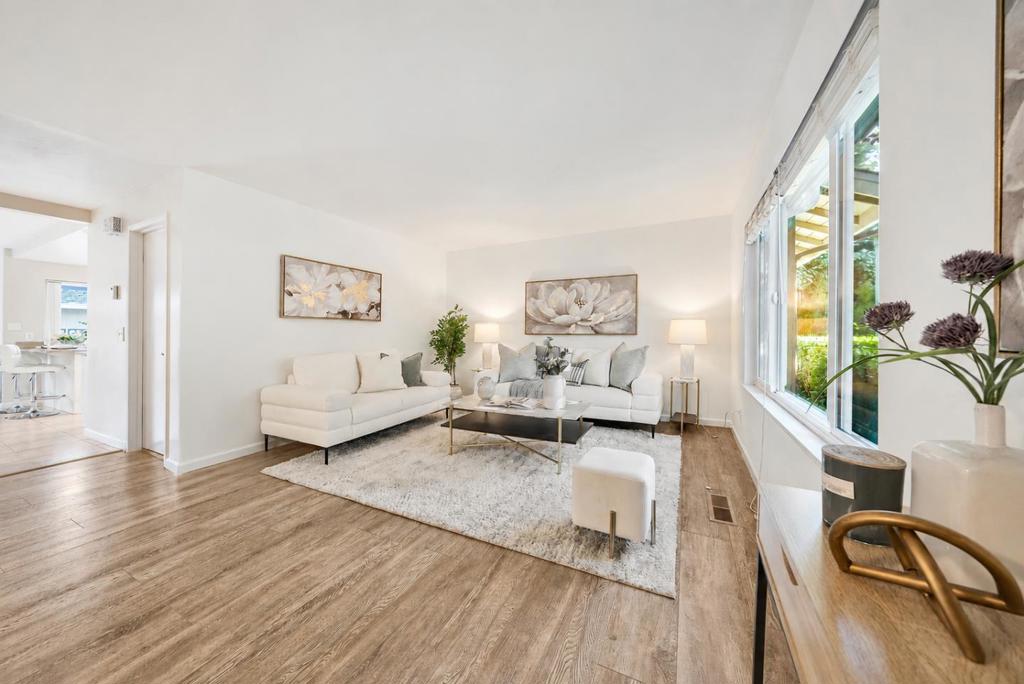 10019 Dove Oak Court