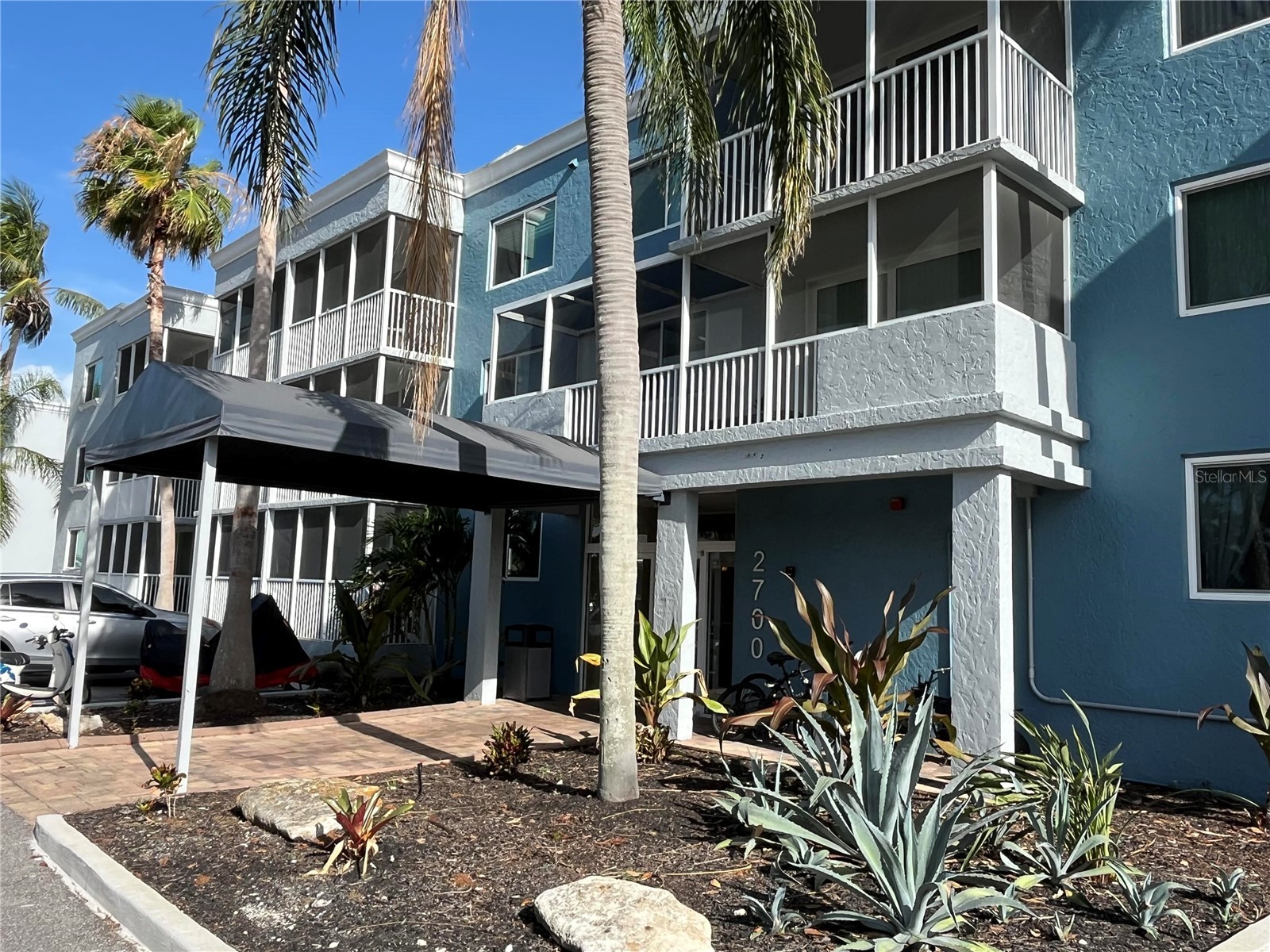 2700 COCONUT BAY LANE 429 (2K)