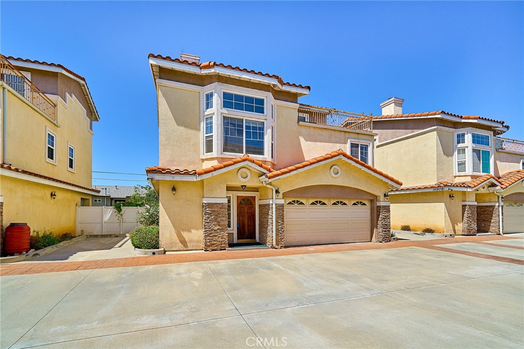 15908 Halldale B