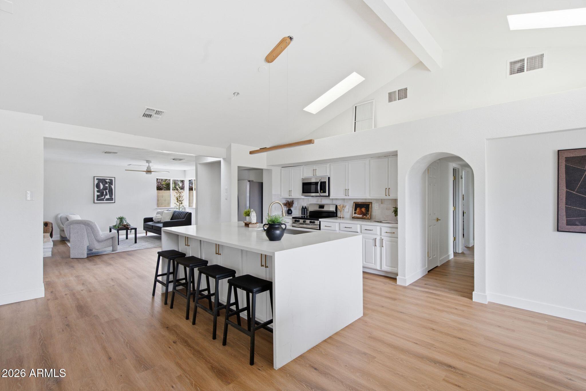 1416 W 6TH Drive, Mesa, AZ 85202