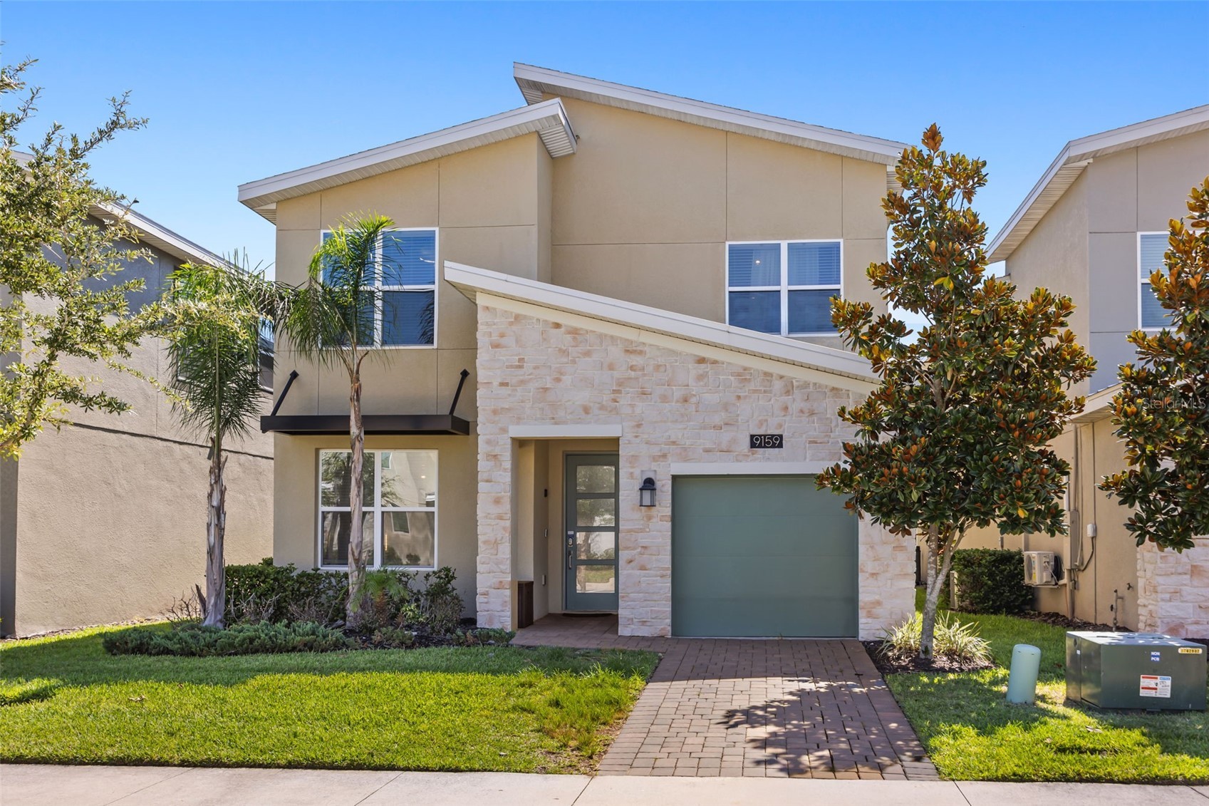 9159 SOMMERSET HILLS DRIVE
