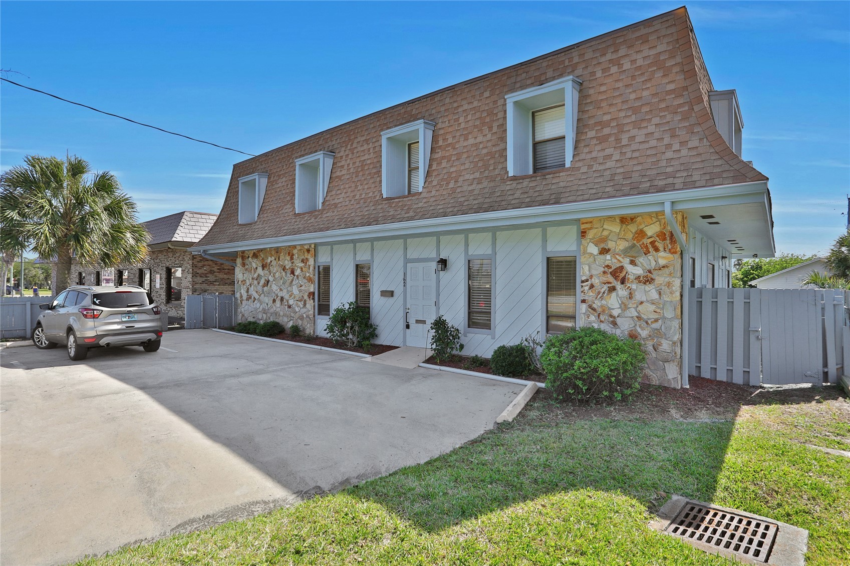 162 S PENINSULA DRIVE