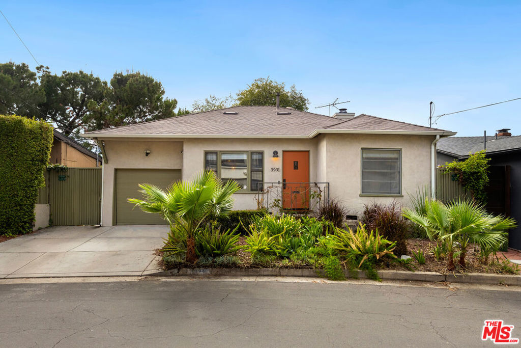 3931 Prospect Avenue