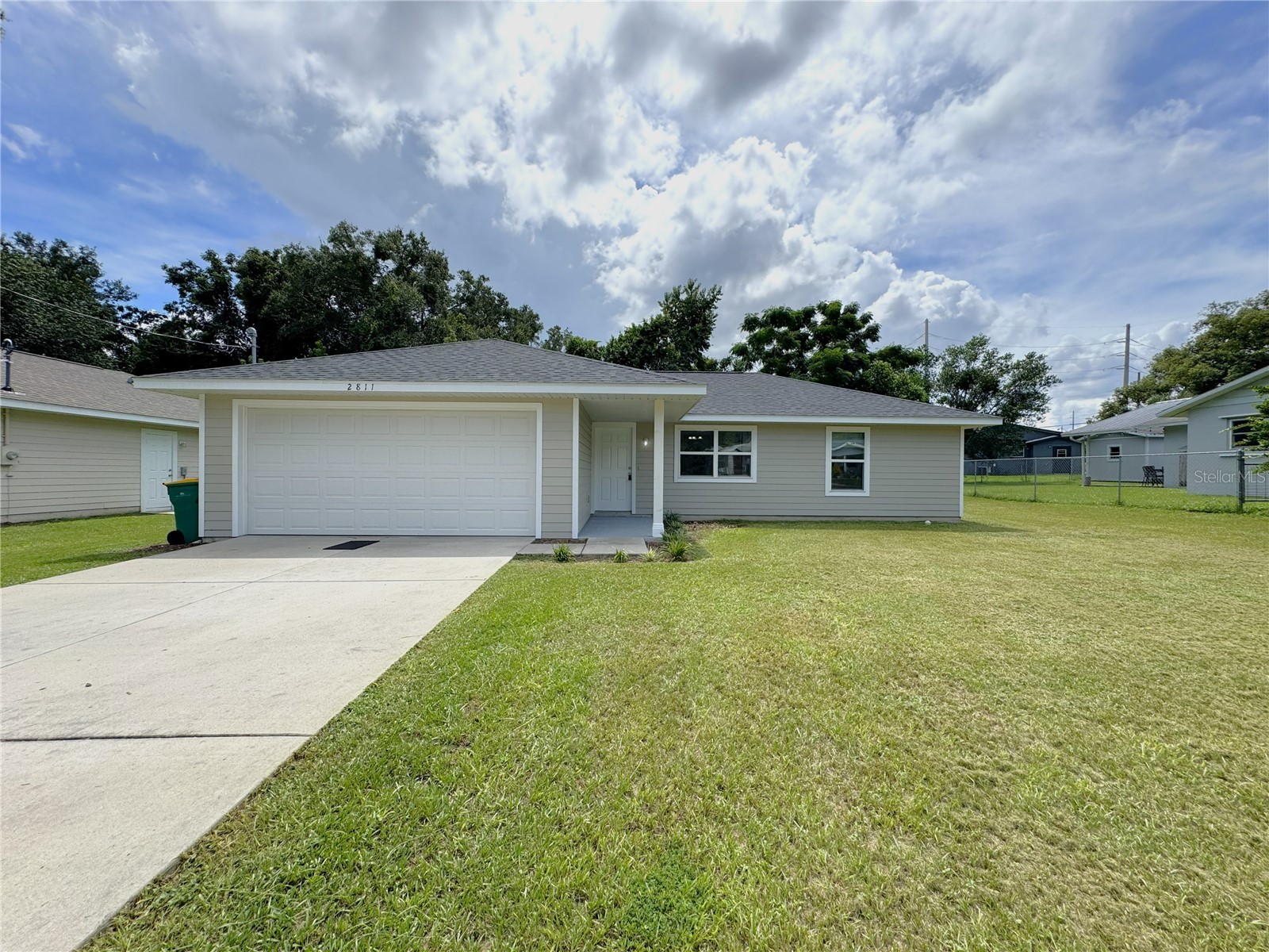 2811 GARFIELD STREET W