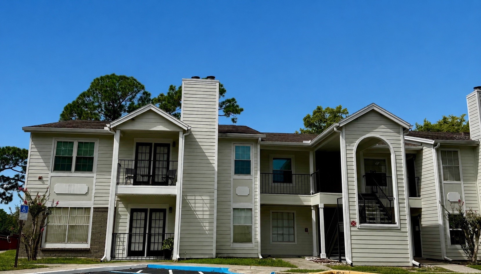 2550 N ALAFAYA TRAIL 11206