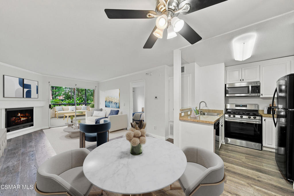 5535 Canoga Avenue 109