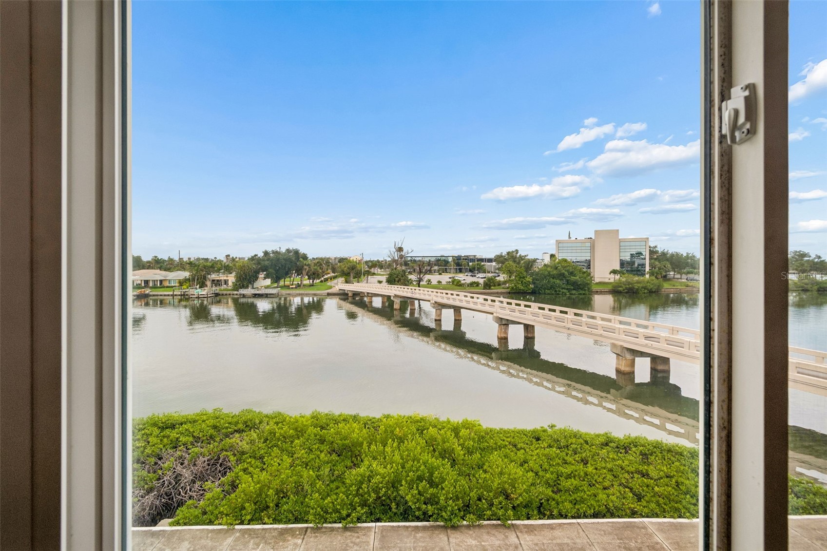 7465 BAY ISLAND DRIVE S 313