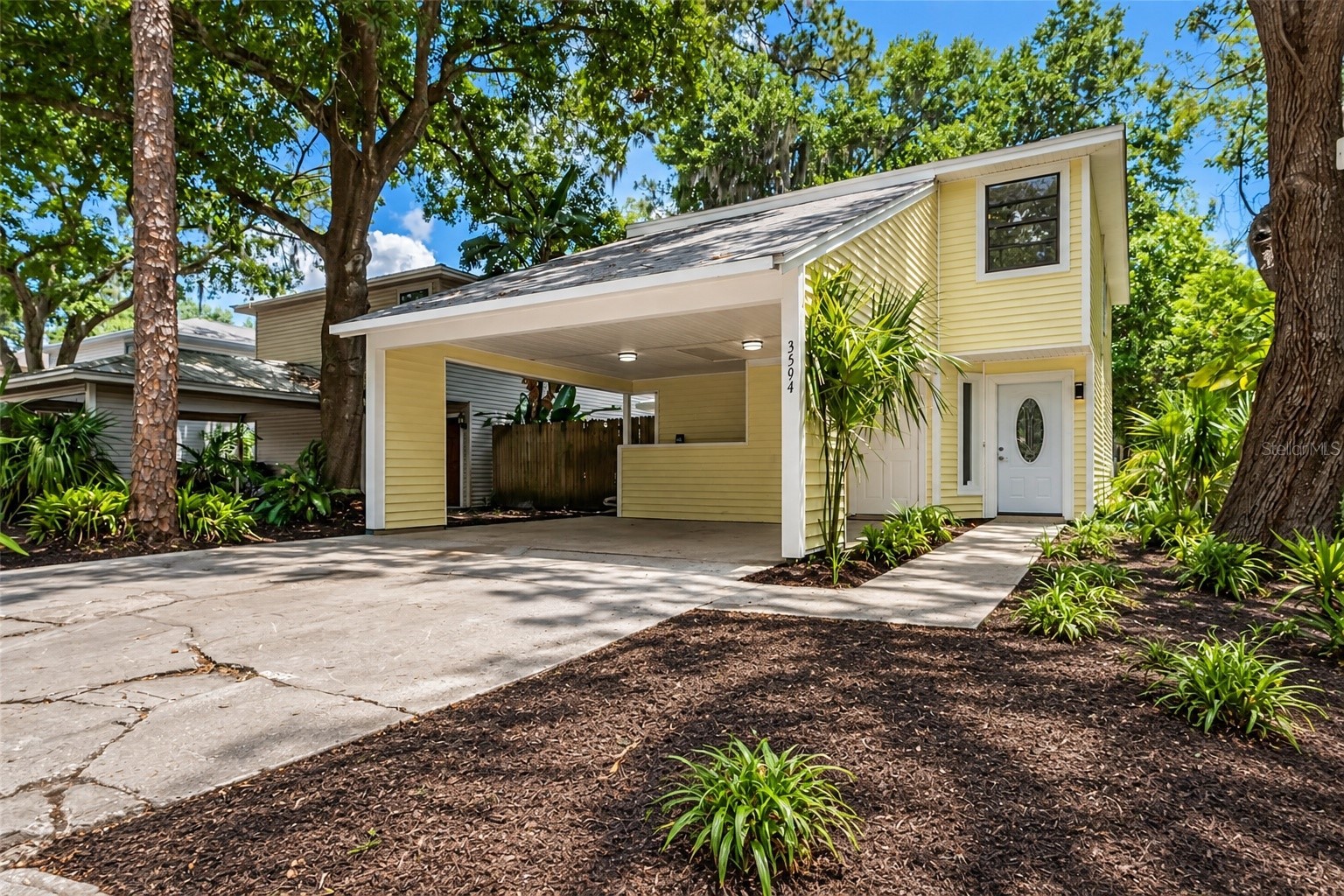 3594 RAINTREE CIRCLE