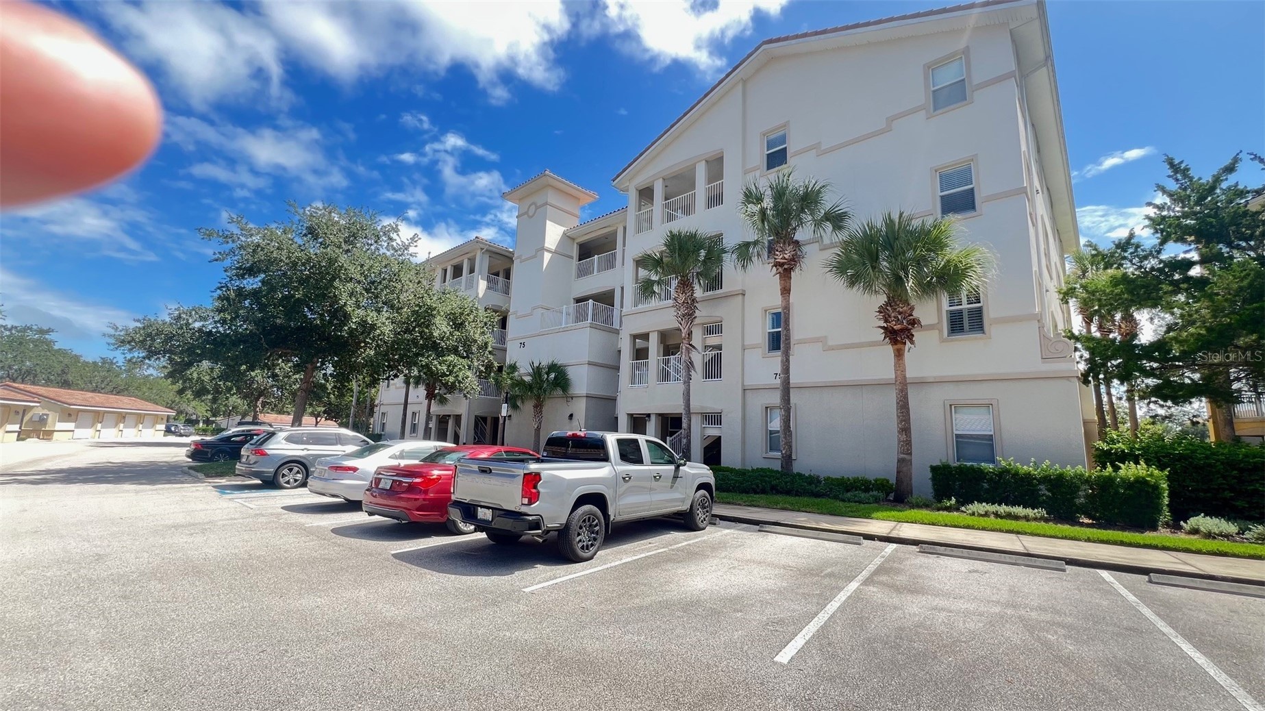 75 RIVERVIEW BEND S 1642