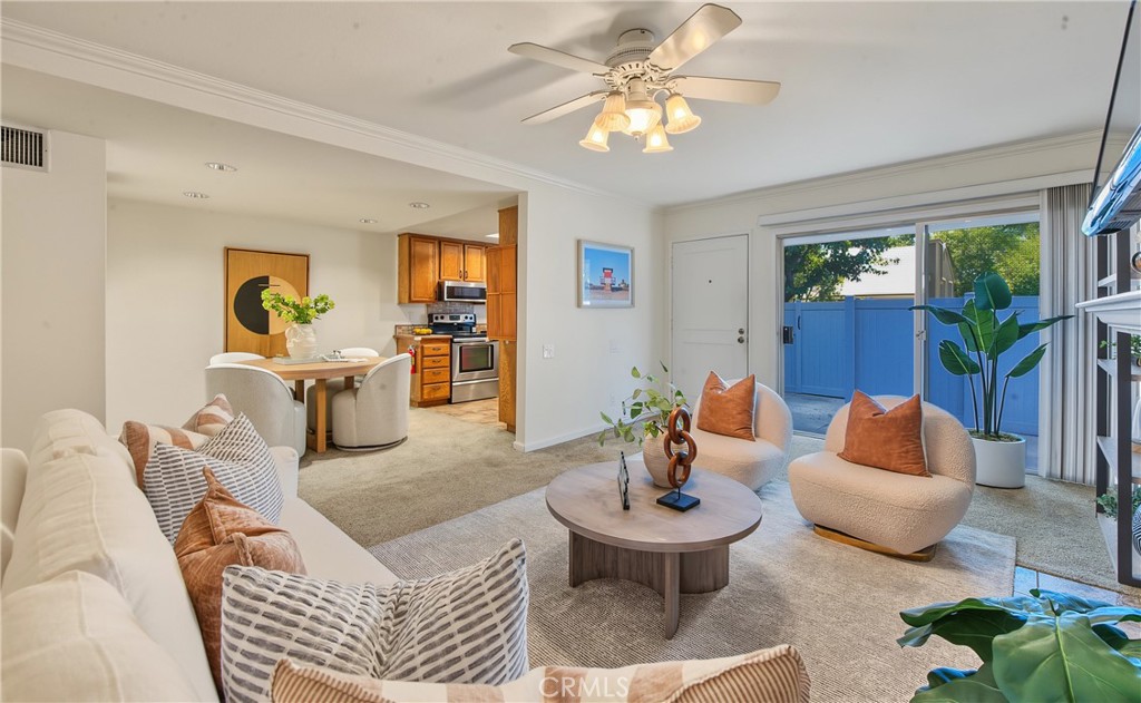 3160 E Palm 56