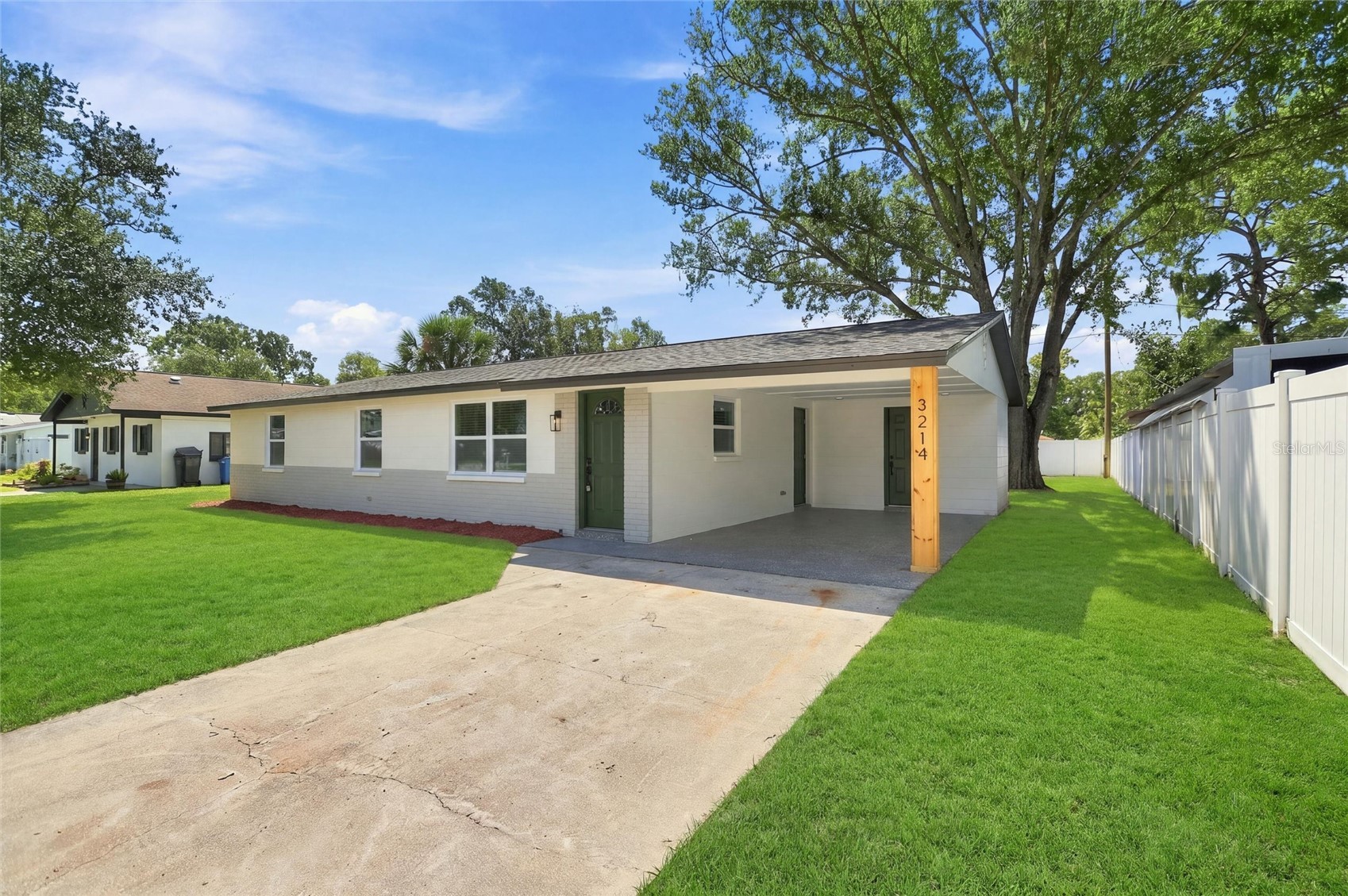 3214 ACACIA STREET