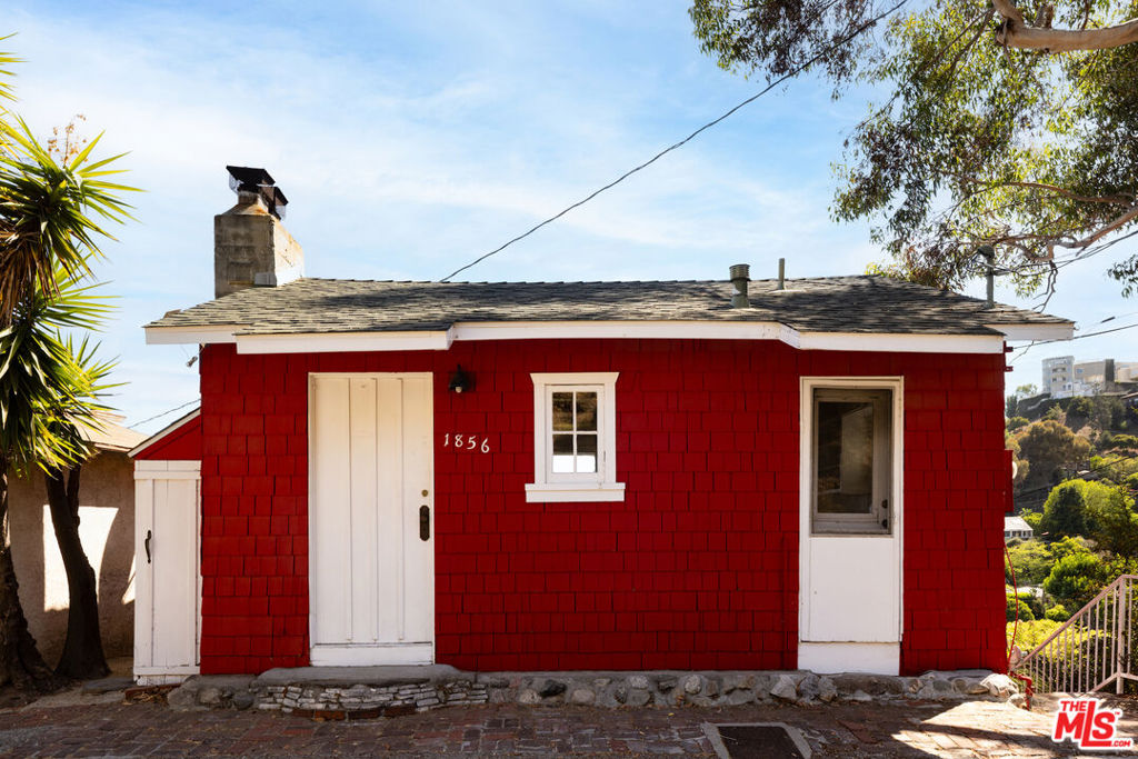 1856 Jewett Drive