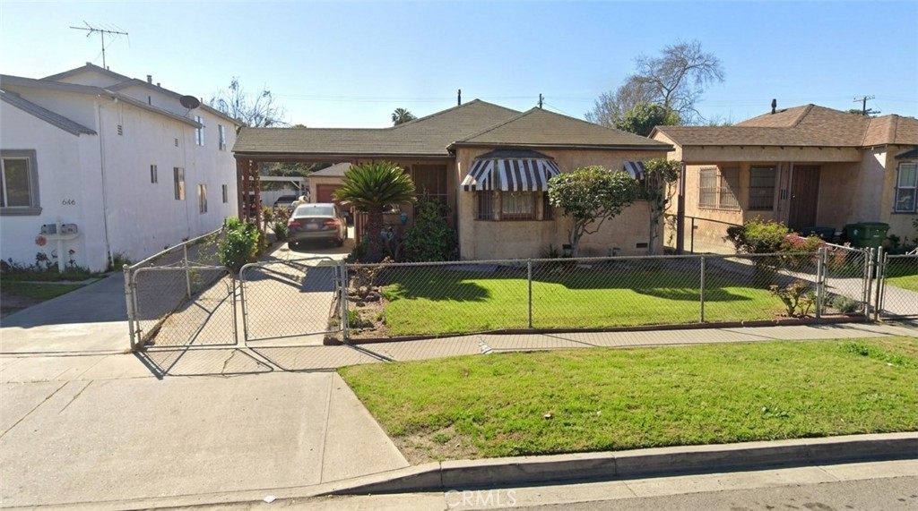 640 E 81st
