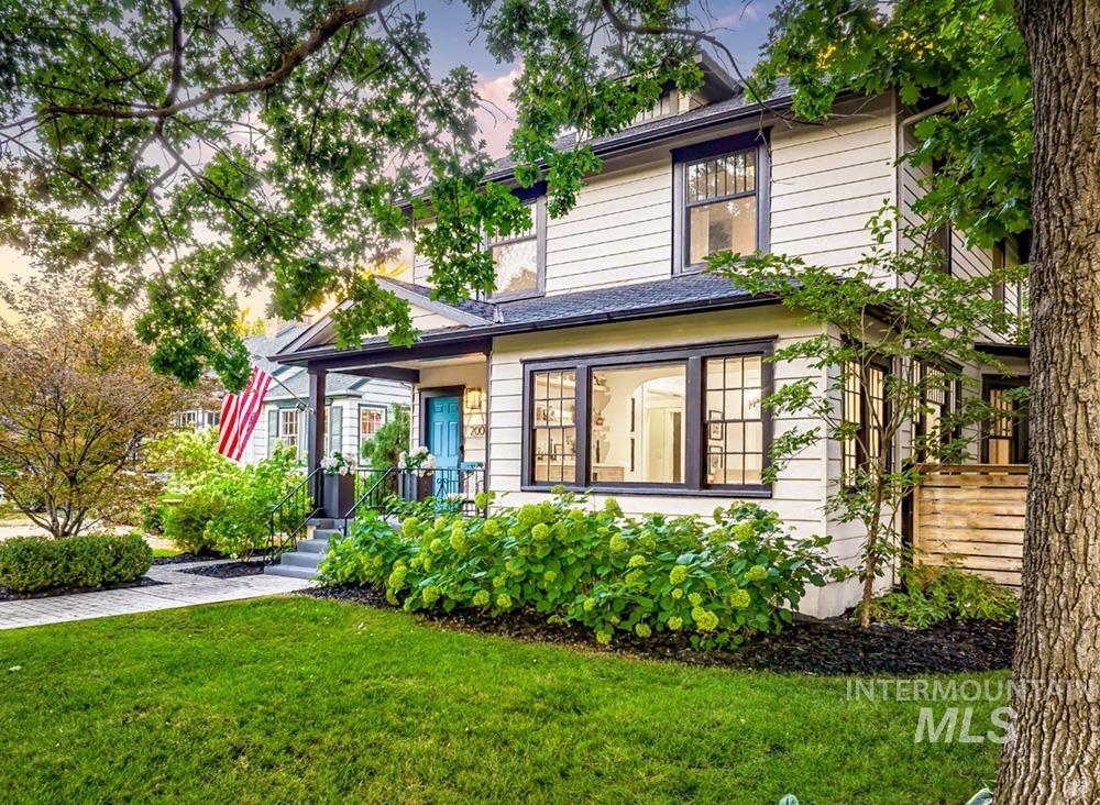 2004 N Harrison Blvd, Boise ID 83702
