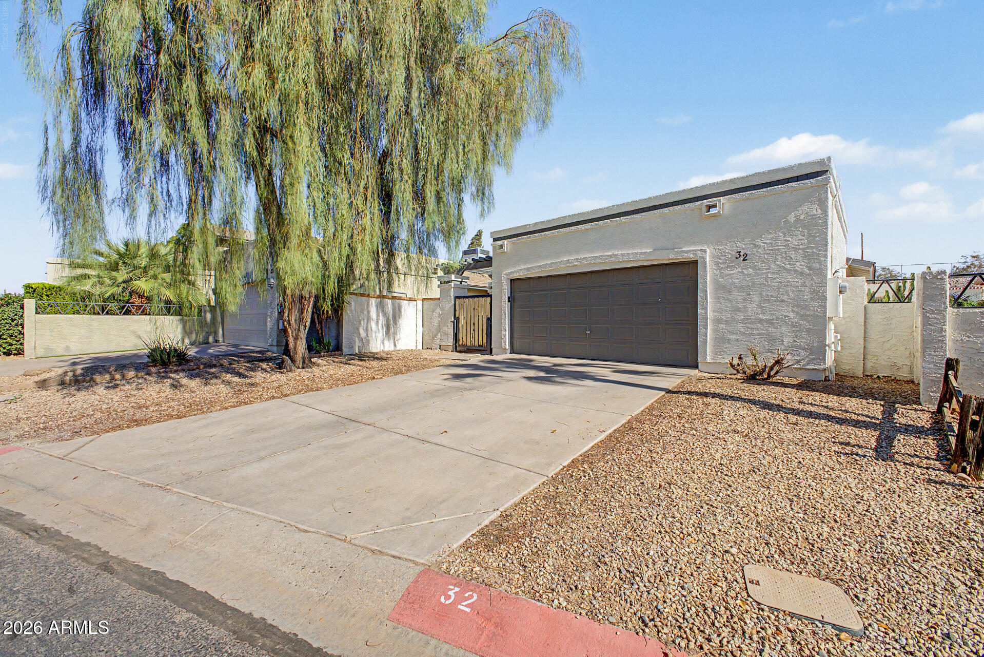 619 E JENSEN Street 32, Mesa, AZ 85203