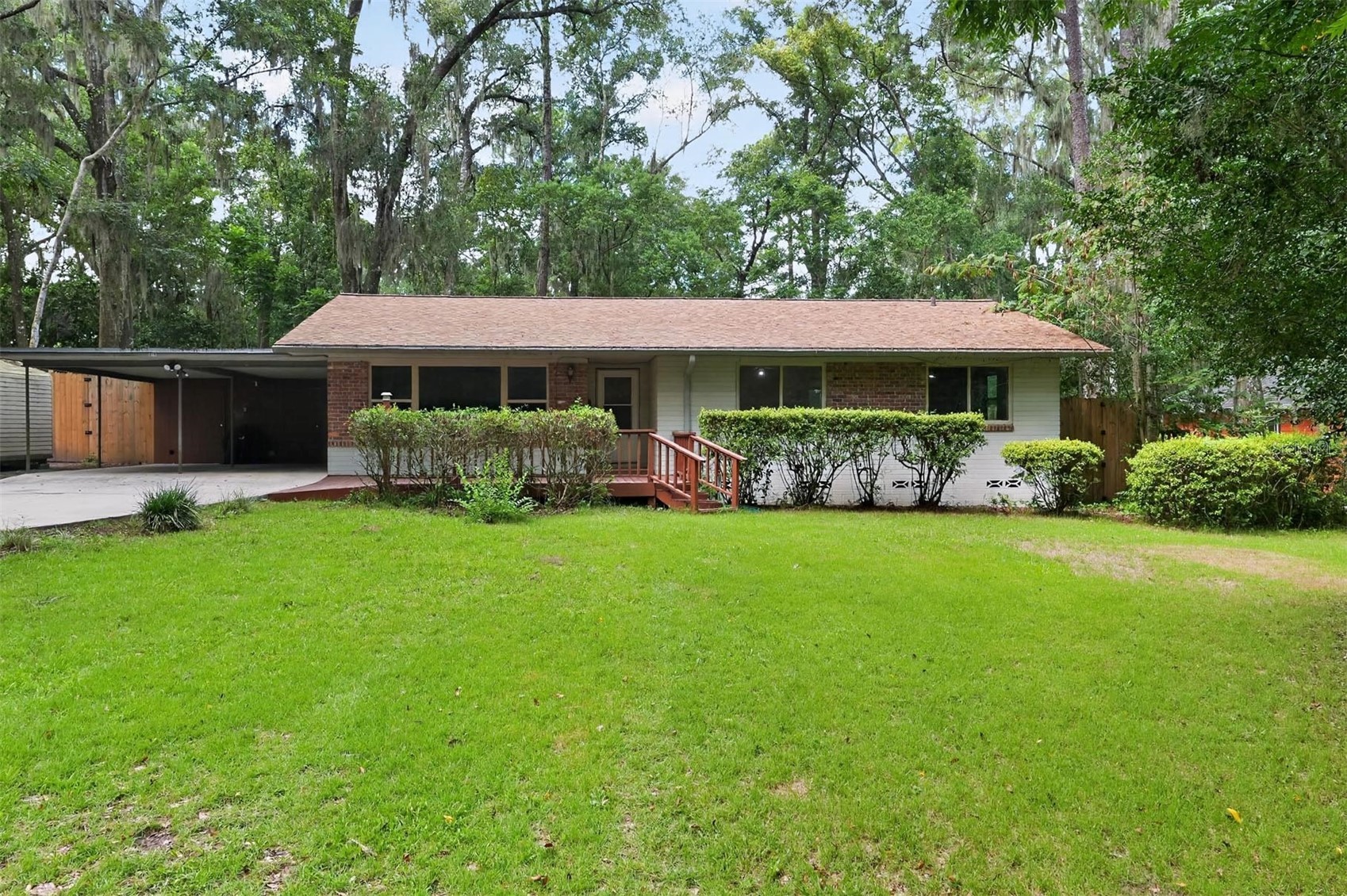 810 NW 19TH TERRACE