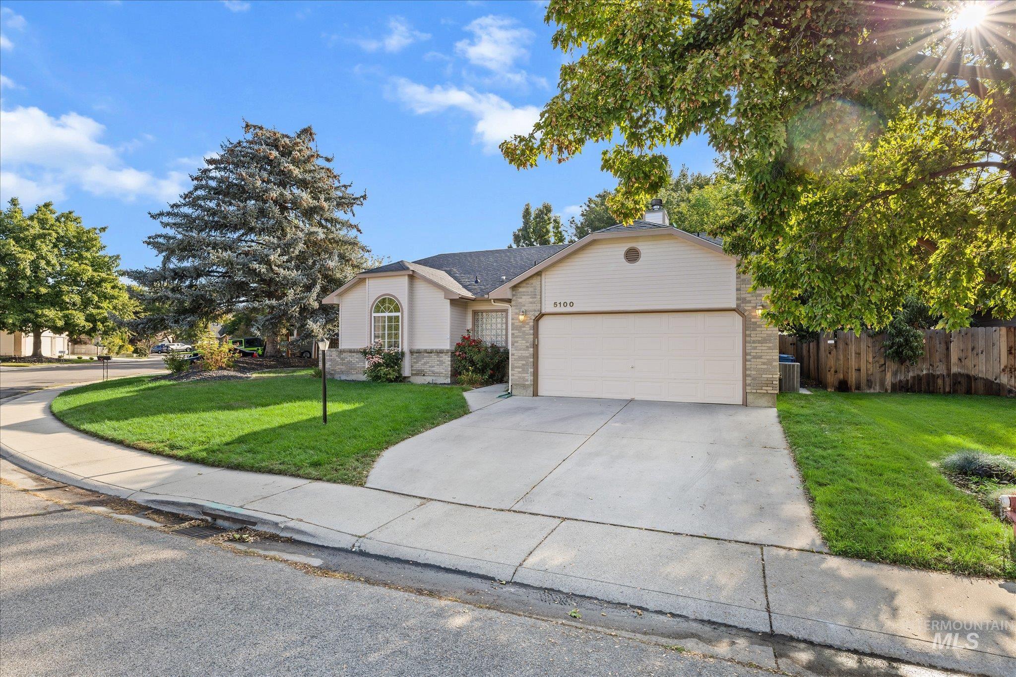 5100 N Edenburgh Way, Boise ID 83714