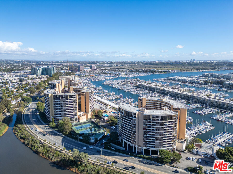 4335 Marina City Drive 1138