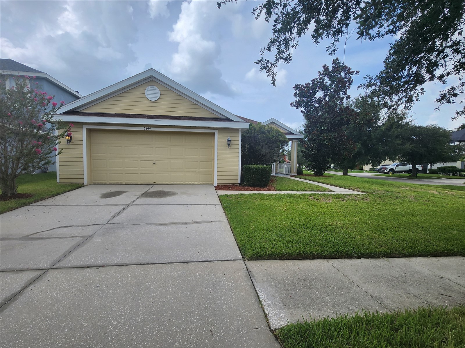 9344 MANDRAKE COURT
