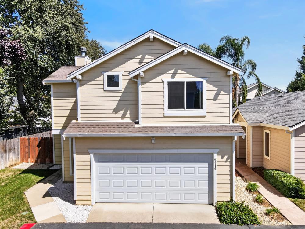 6416 Laguna Mirage Lane