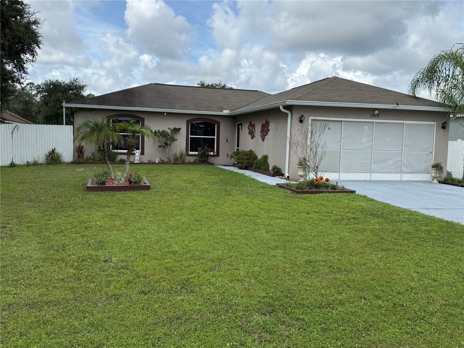 1414 SWAN COURT