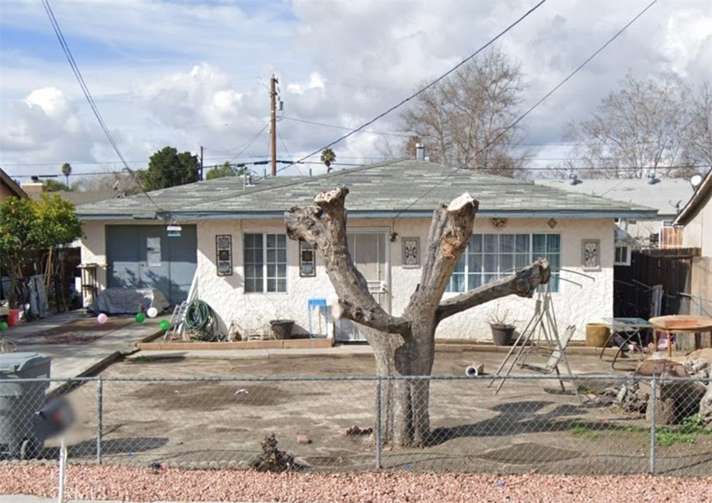 498 S Vernon