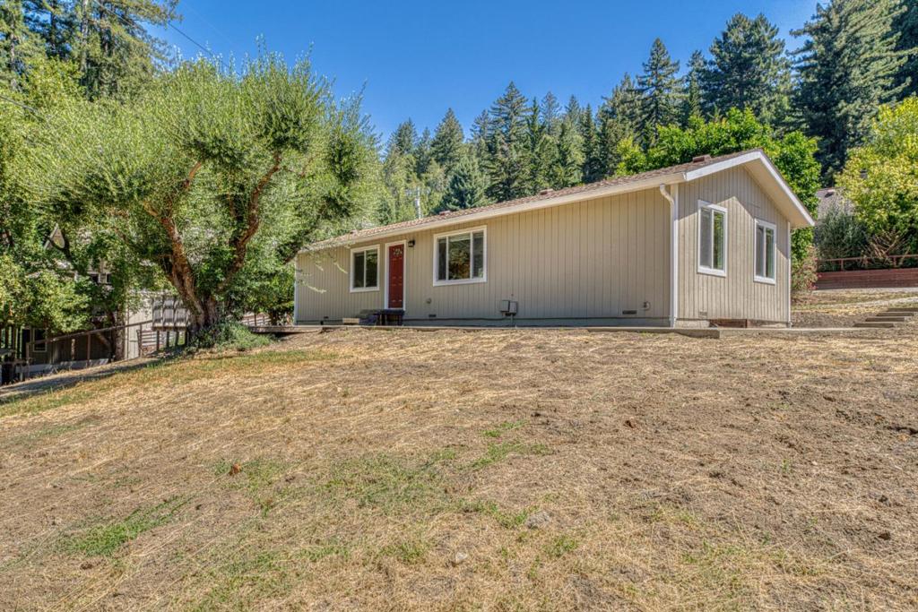 185 Timber Lodge Road