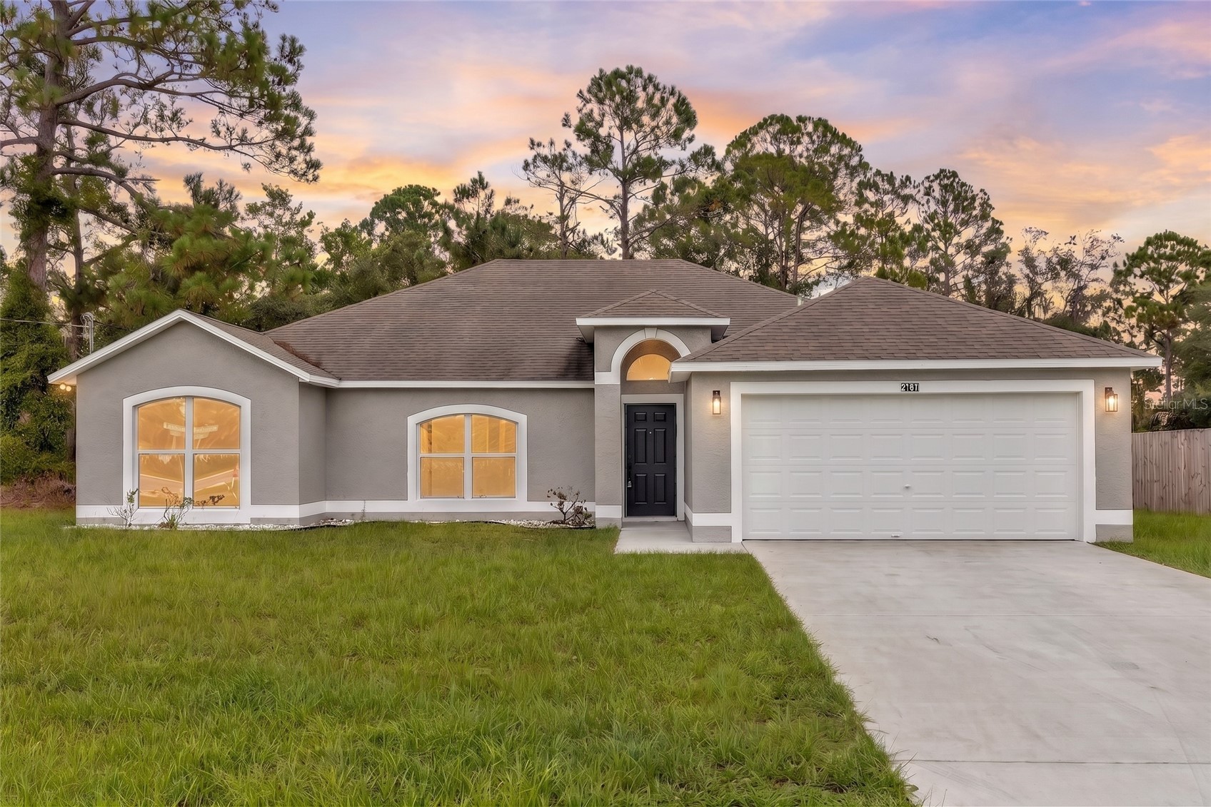 2190 GLENLOCK DRIVE