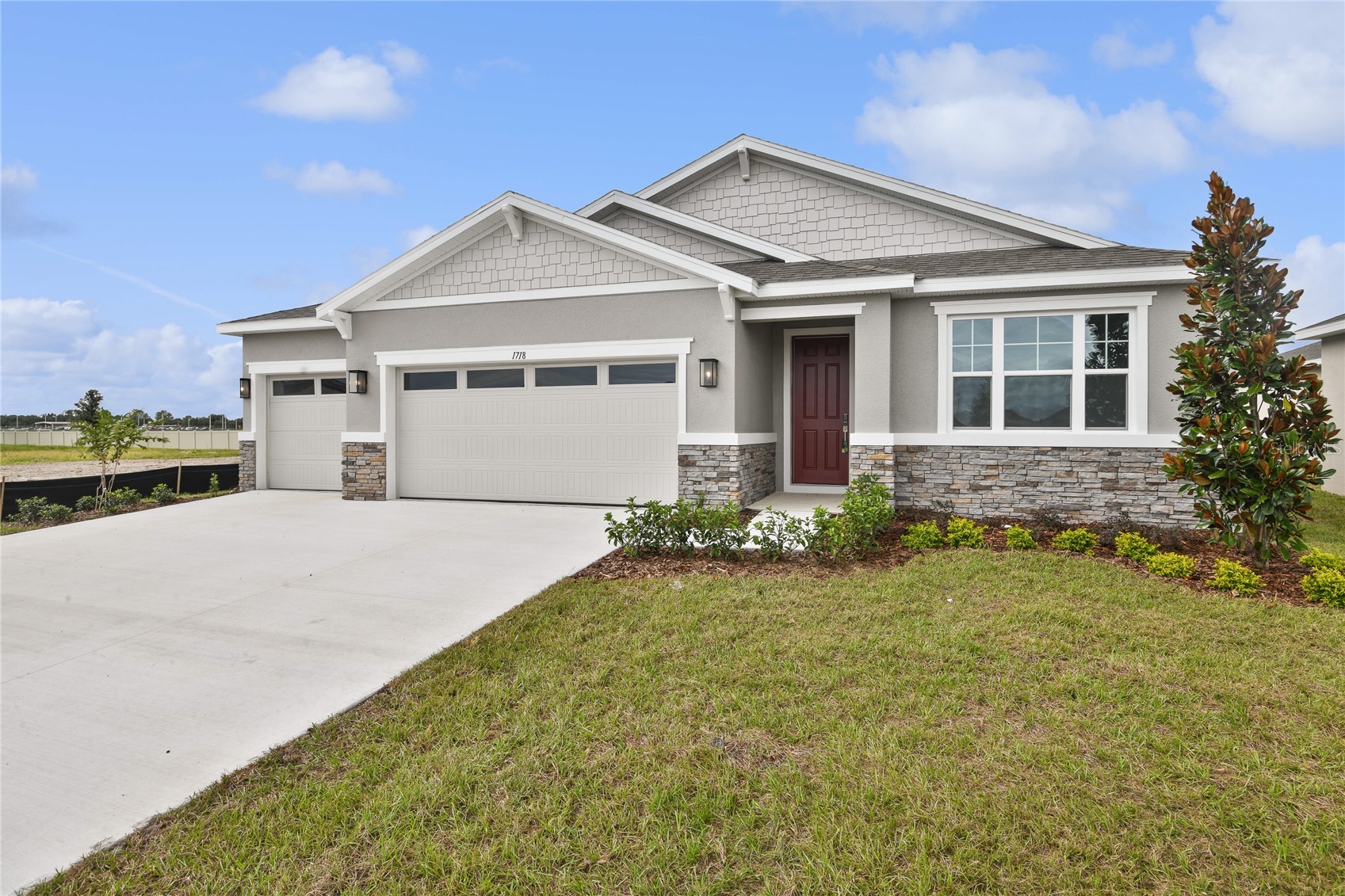 1718 CROOKED CREEK STREET