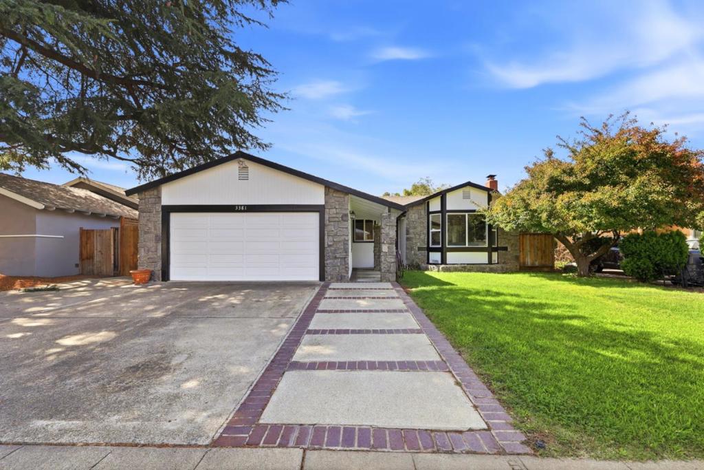 3381 Calvin Avenue