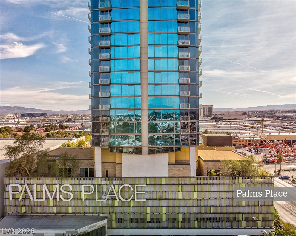 4381 West Flamingo Road 2007