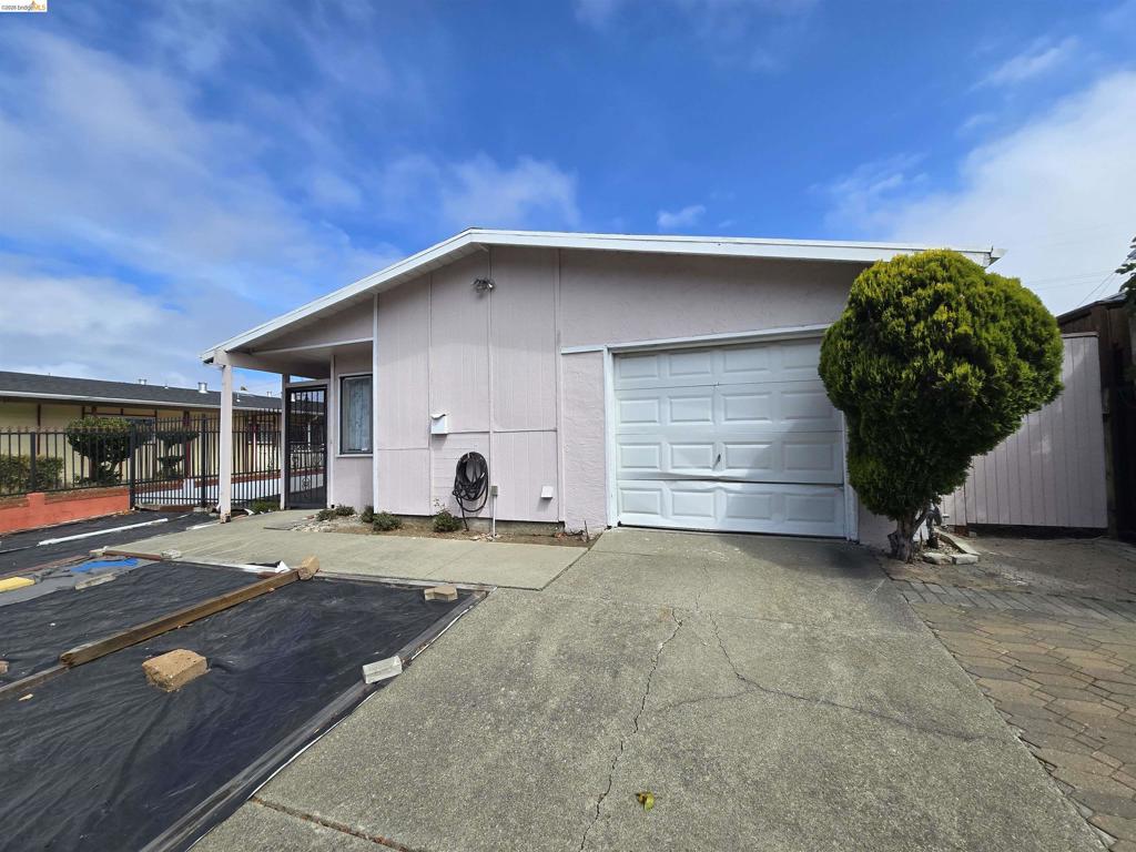 4713 Cutting Blvd