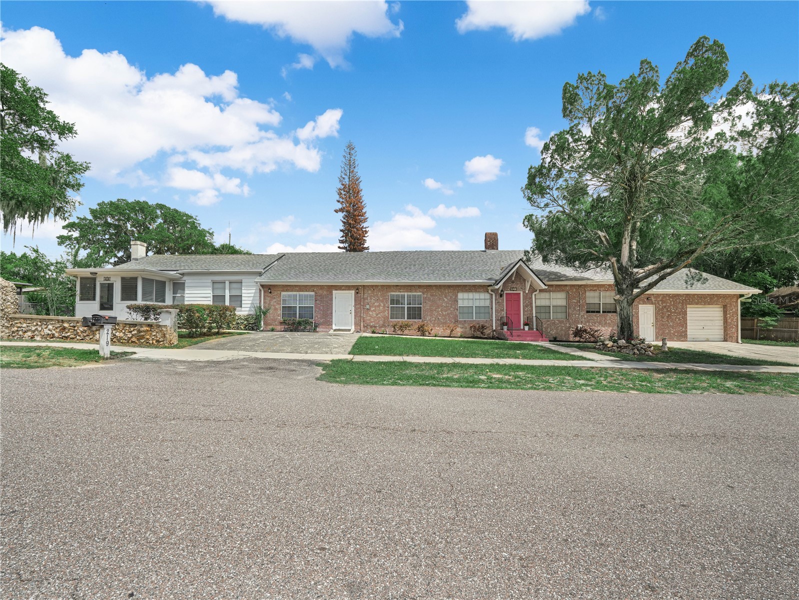 221 CITRUS GROVE BOULEVARD S