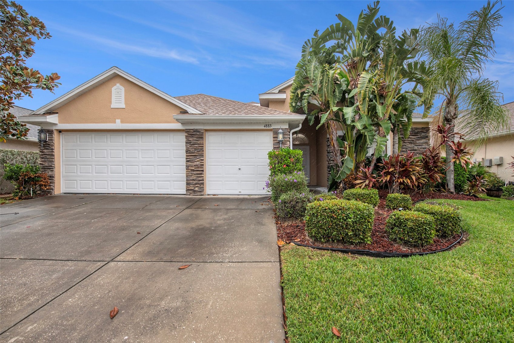 4883 W BREEZE CIRCLE