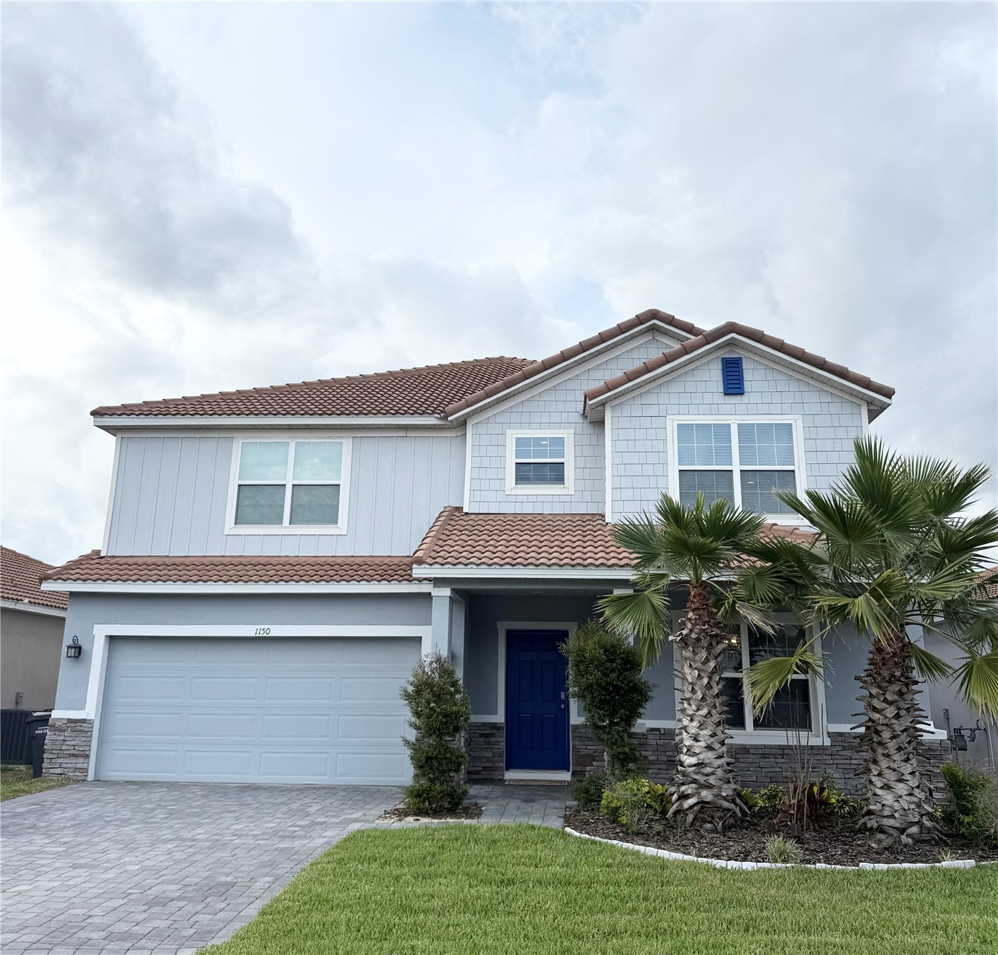 1150 OAK BLUFF DRIVE
