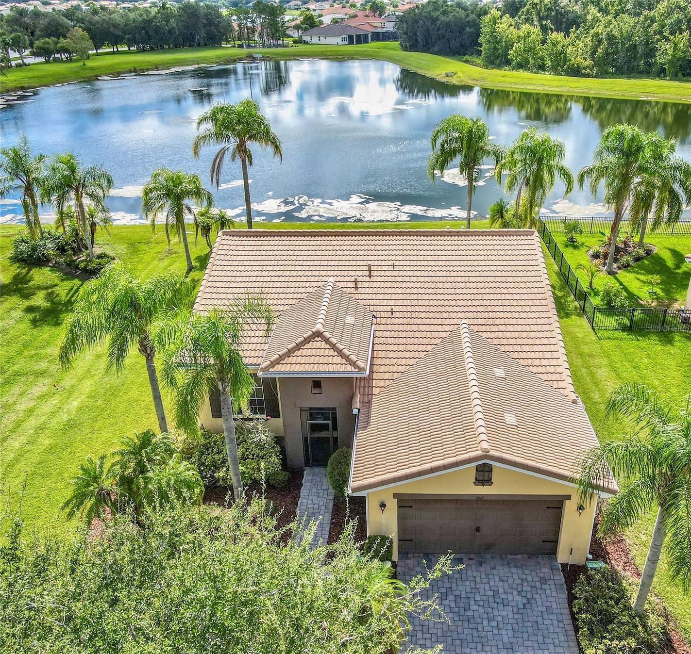 3811 GOLDEN KNOT DRIVE