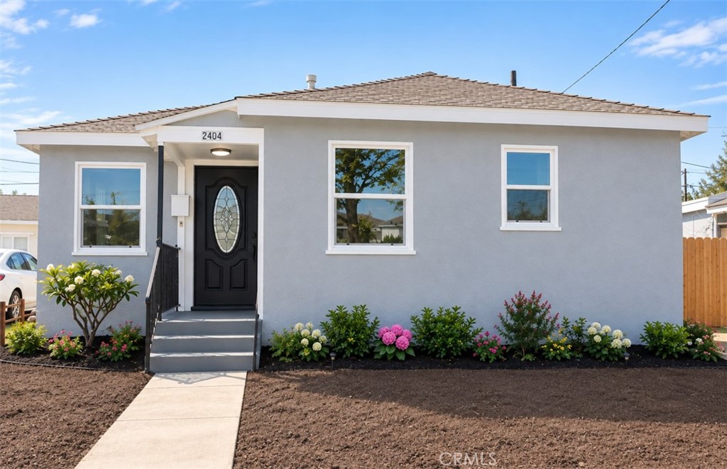 2404 W 153rd