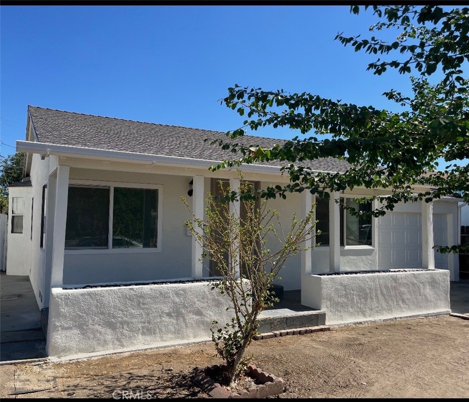 11822 Rialto