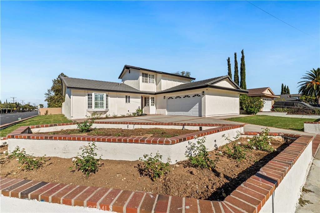 310 N Swidler