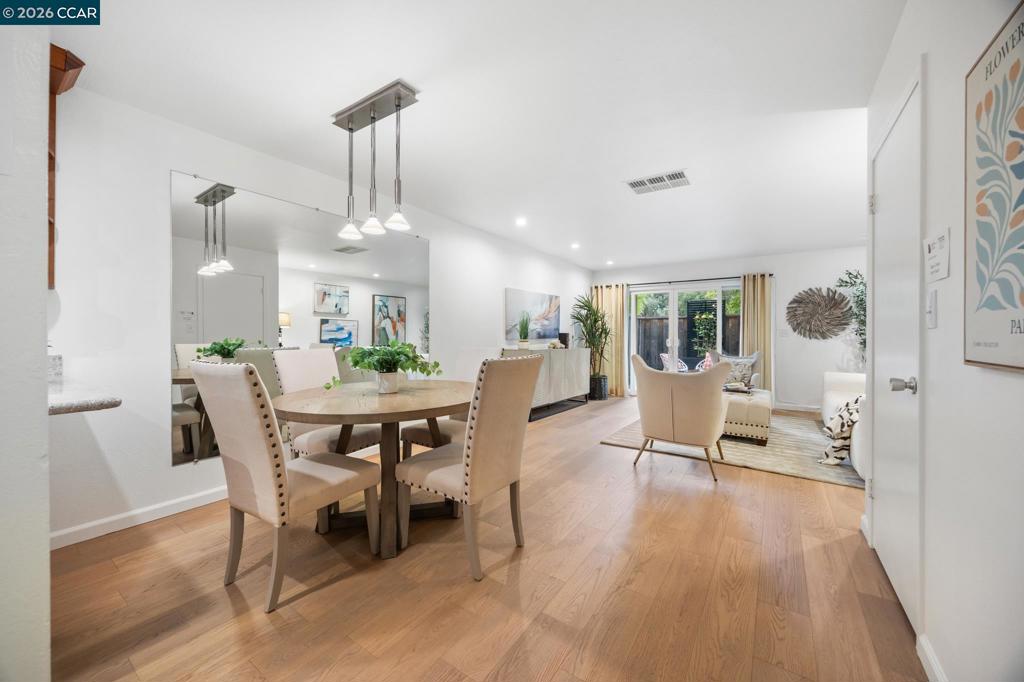 651 Moraga Road 17
