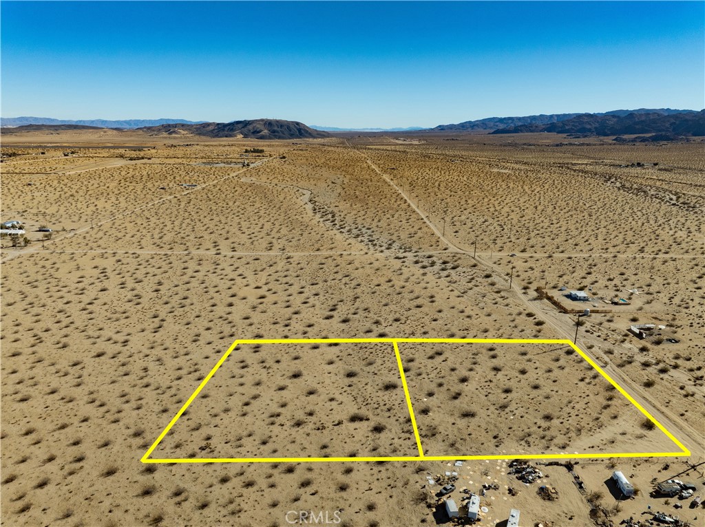 64004 Desert Trail Drive