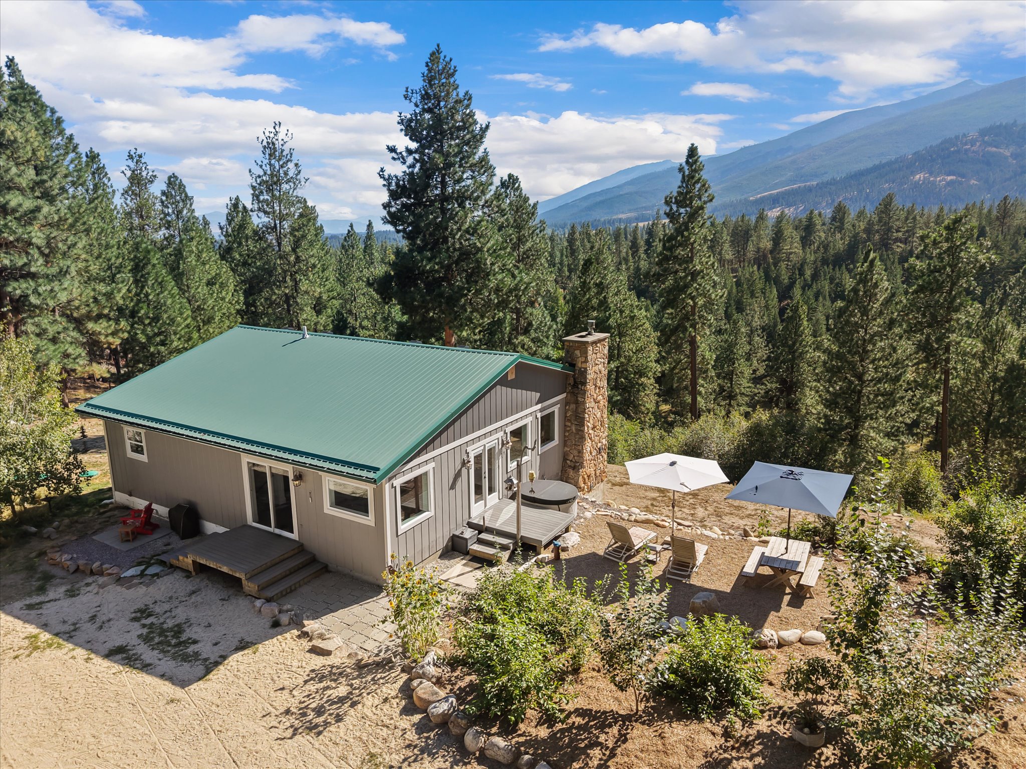 821 Fred Burr Road