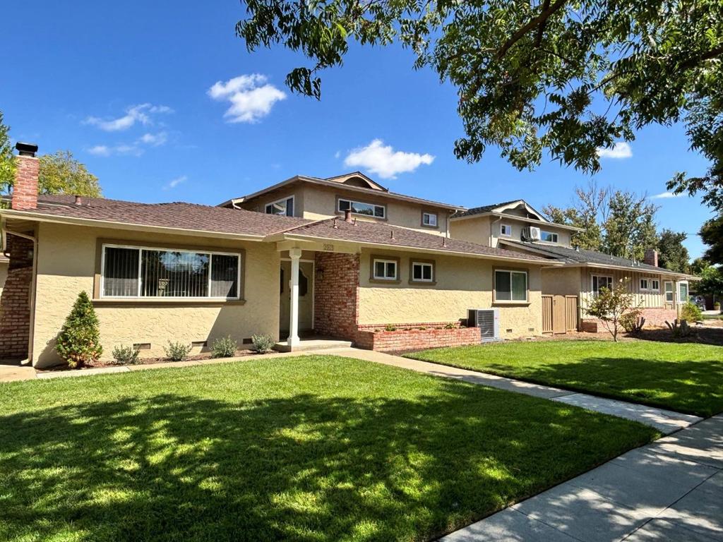 2965 Walgrove Way