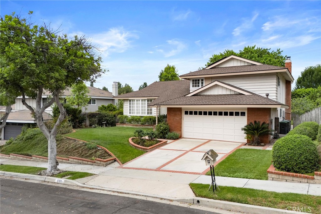 5121 Sumac Ridge Drive