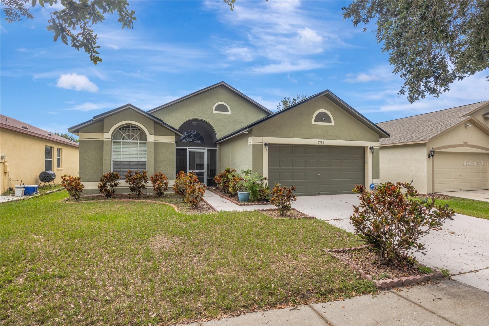 6923 WATERBROOK COURT