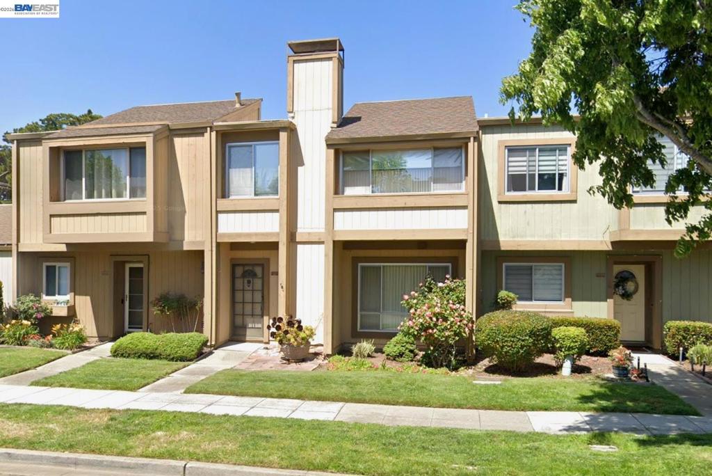 3204 Fiji Ln