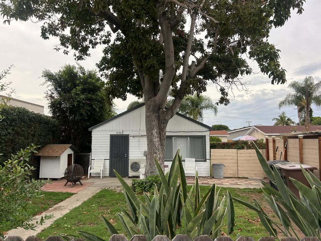 1336 S Knott Avenue