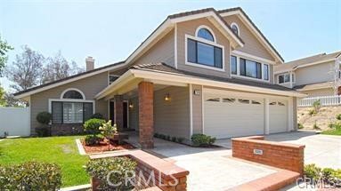 7310 E La Cumbre
